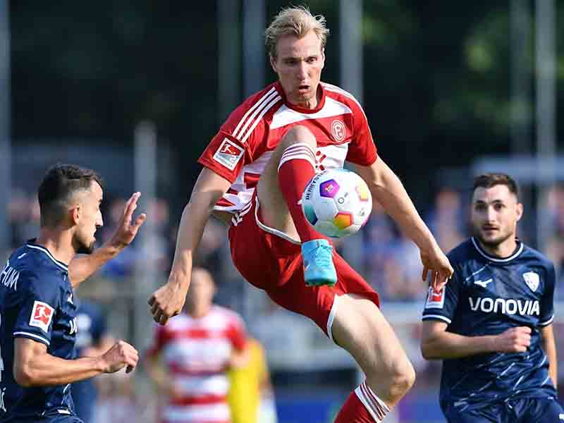 Nhận định soi kèo Bochum vs Fortuna Dusseldorf lúc 01h30 ngày 24/5/2024