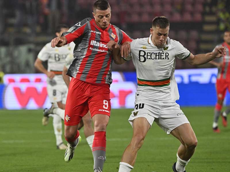 Nhận định soi kèo Venezia vs Cremonese lúc 01h30 ngày 3/6/2024